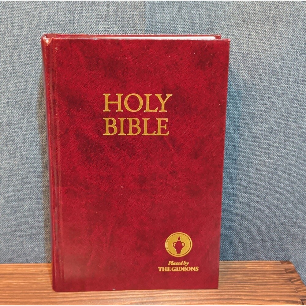 Holy Bible Placed By The Gideons Red Hardcover Book Classic - Picture 11 of 16
